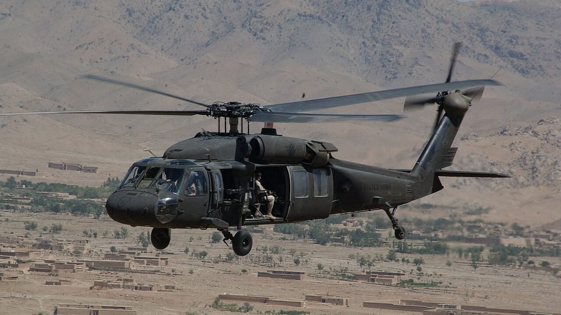 Sikorsky UH-60 / S-70 Black Hawk helicopter